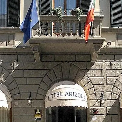 Arizona מלון 3*