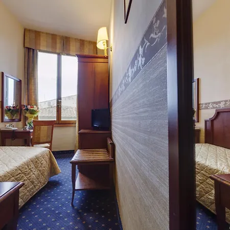 Arizona Hotel 3*