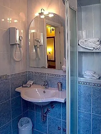 Arizona Hotel 3*