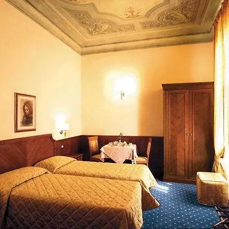 Arizona Hotel