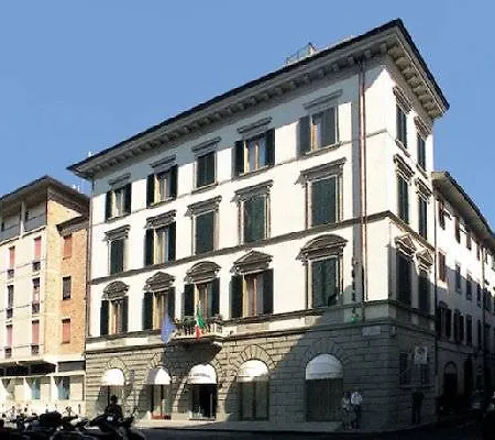 Hotel Arizona 3*